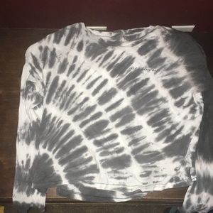 pink long sleeve shirt